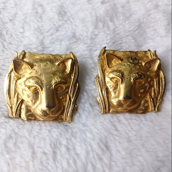 Park Lane Jewelry - Vintage Park Lane Gold Leopard Earrings